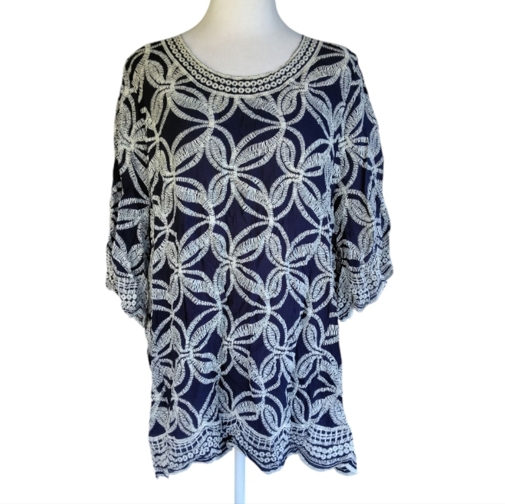 Anthropologie Solitaire Heavily Embroidered Navy Blue Boho Tunic Top Size 1X